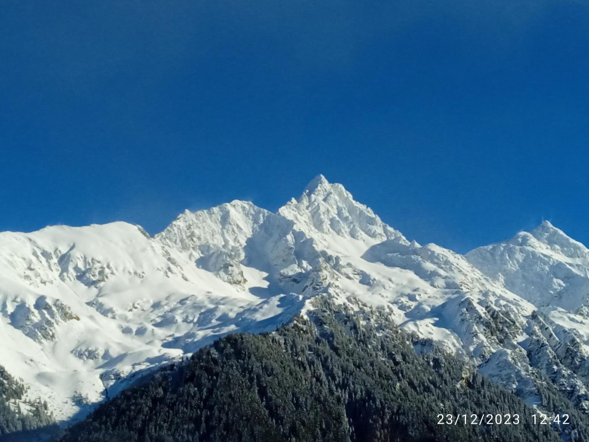 Superbe Studio Aux 7 Laux La Ferrière Buitenkant foto